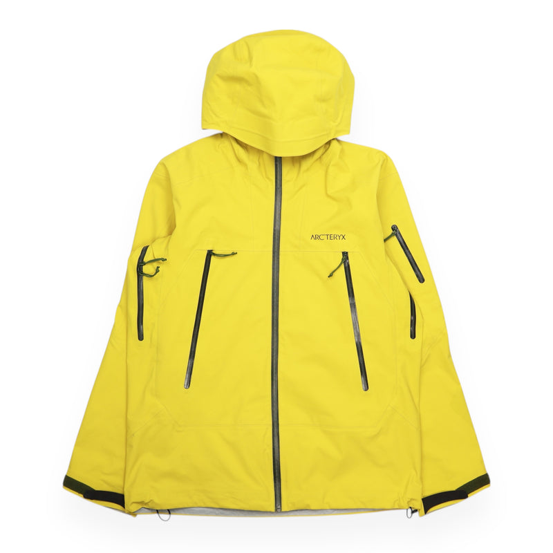 Arc'teryx Sabre Goretex Skiing Jacket in Yellow, front