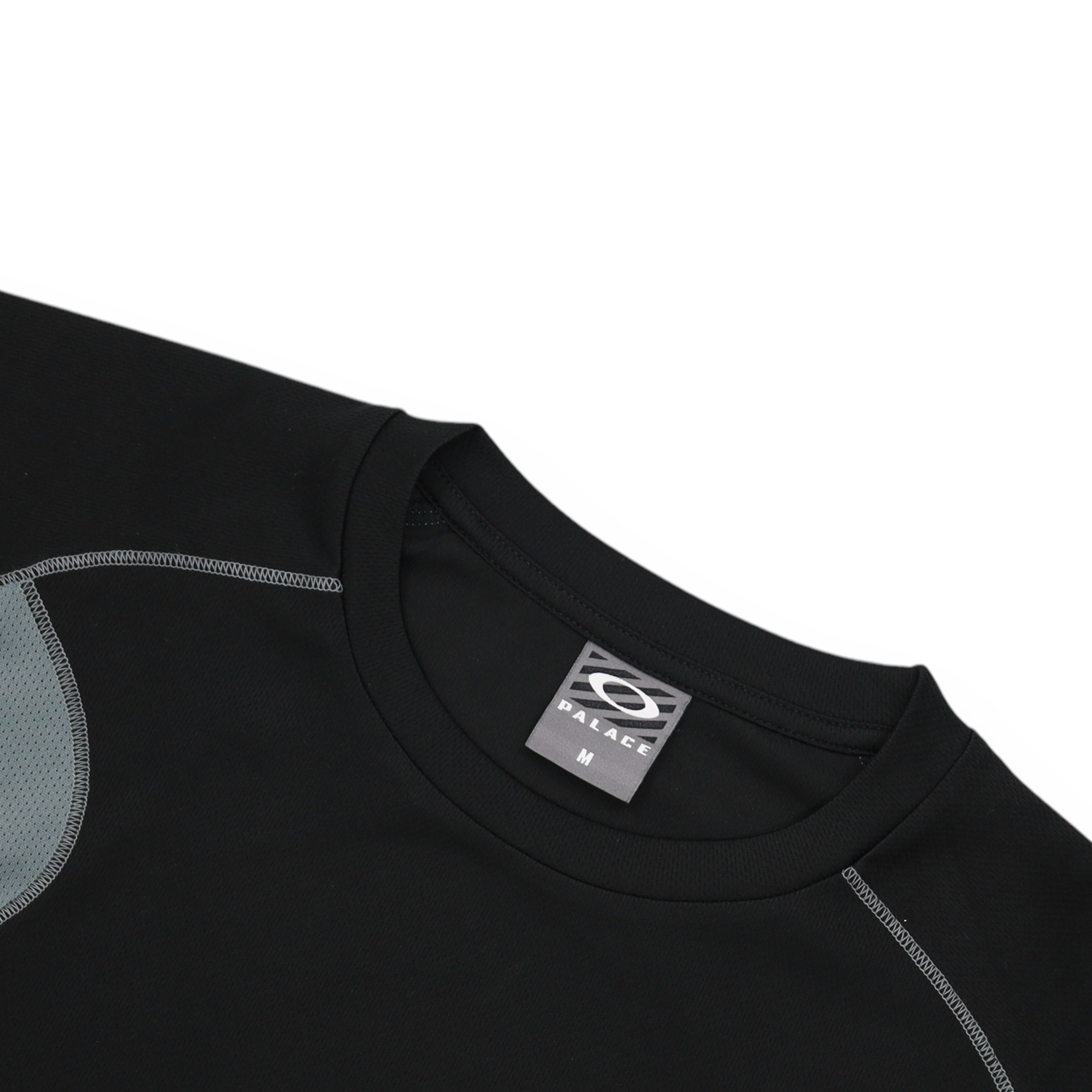 Medium Black Palace x Oakley Tech Jersey T-Shirt - Street Garms