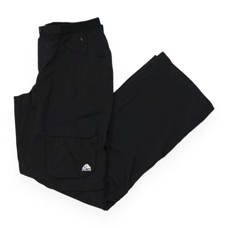 Nike x ACG Cargo Pants in Black, front